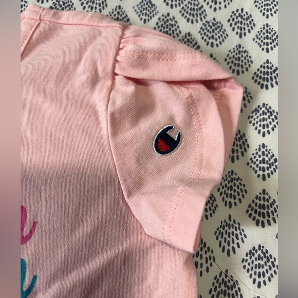 Champion girls logo tee NWT - Picture 2 of 6